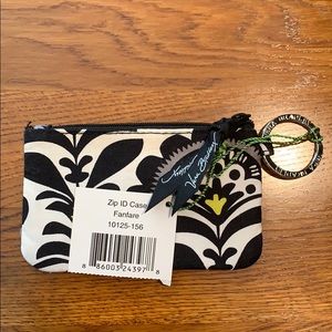 ID/change purse never used